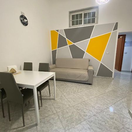 בארי Newhouse Class מראה חיצוני תמונה